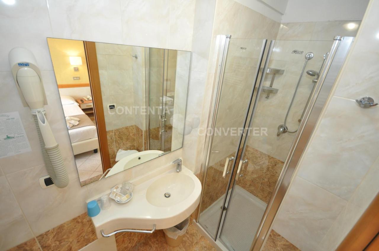 Hotel Adriatic&Beauty Rimini Eksteriør bilde