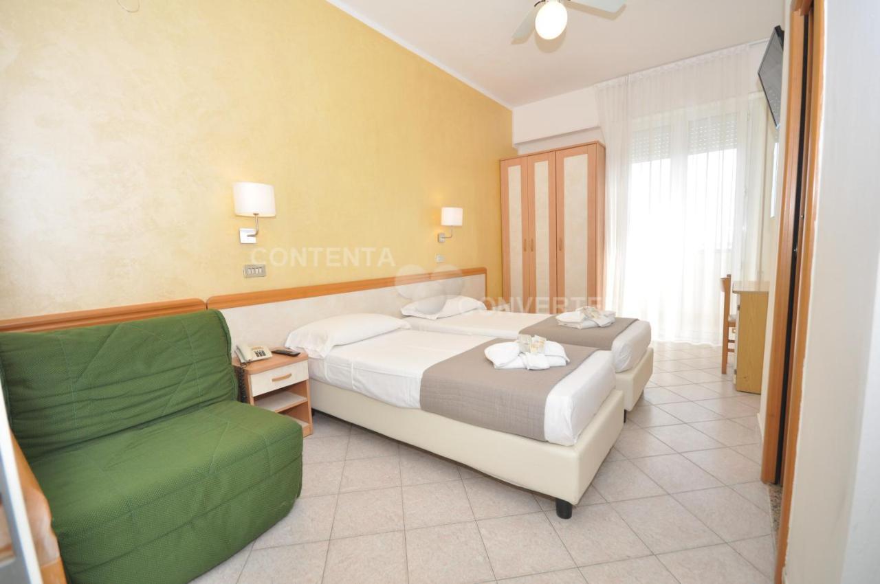 Hotel Adriatic&Beauty Rimini Eksteriør bilde