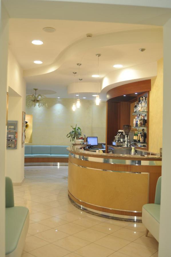 Hotel Adriatic&Beauty Rimini Eksteriør bilde