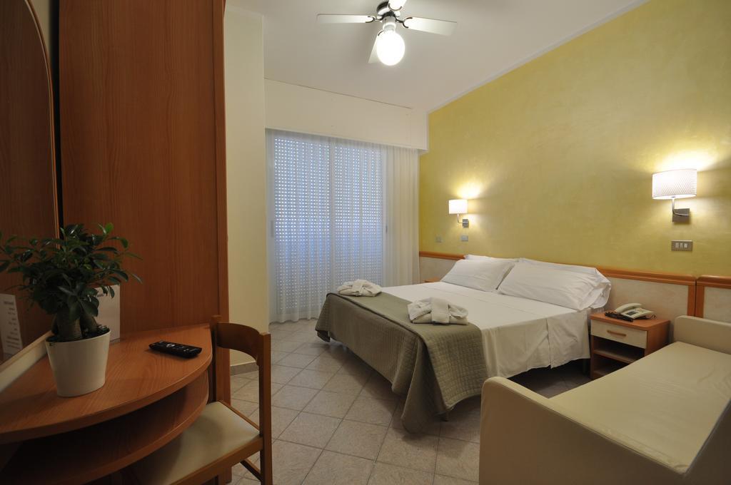 Hotel Adriatic&Beauty Rimini Eksteriør bilde