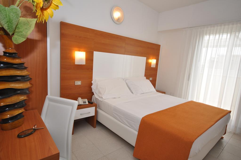 Hotel Adriatic&Beauty Rimini Eksteriør bilde