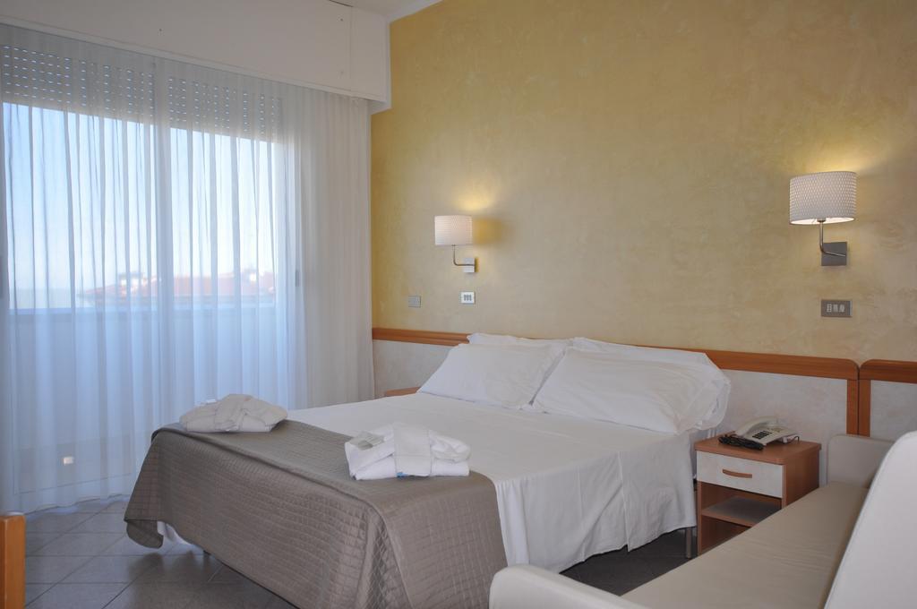 Hotel Adriatic&Beauty Rimini Eksteriør bilde