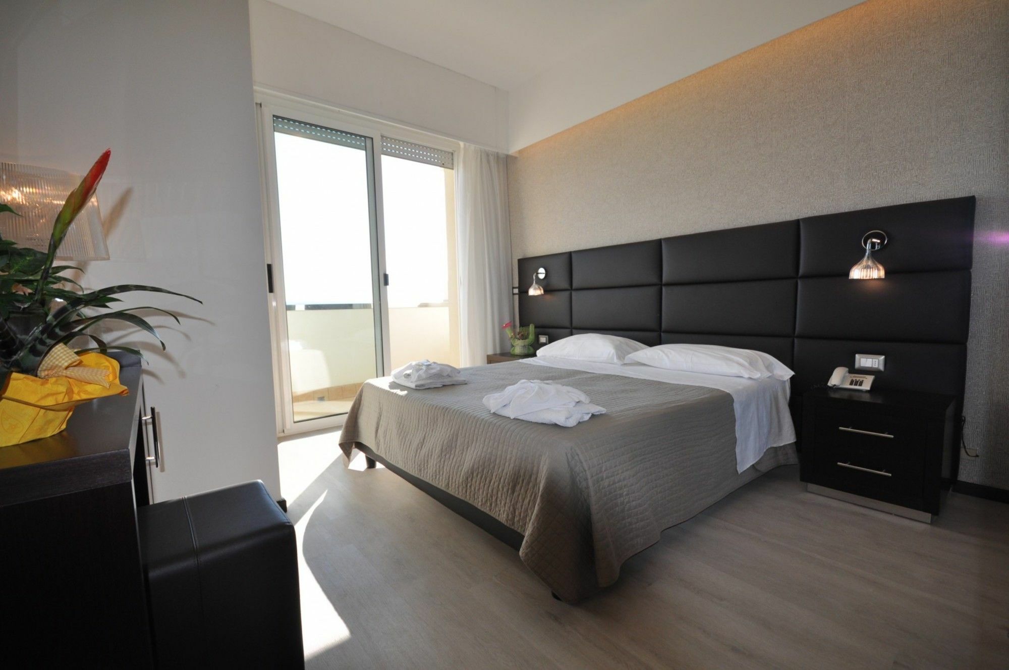 Hotel Adriatic&Beauty Rimini Eksteriør bilde